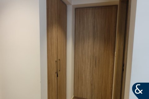 Lägenhet till försäljning i Town Square, Dubai, UAE 2 sovrum, 127 kvm Nr. 666914 - fotografi 9