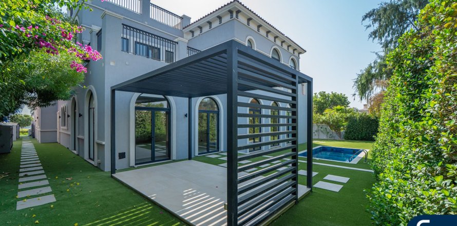 Jumeirah Golf Estates, Dubai, UAE의 빌라 침실 5개, 692제곱미터 번호 666916