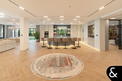 Vilă de vânzare în Palm Jumeirah, Dubai, EAU 5 dormitoare, 1292 mp. №666911 - poză 5
