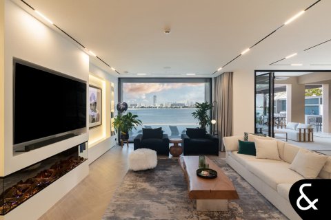 Vilă de vânzare în Palm Jumeirah, Dubai, EAU 5 dormitoare, 1292 mp. №666911 - poză 10
