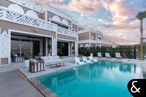 Vilă de vânzare în Palm Jumeirah, Dubai, EAU 5 dormitoare, 1292 mp. №666911 - poză 19