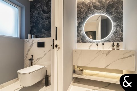 Vilă de vânzare în Palm Jumeirah, Dubai, EAU 5 dormitoare, 1292 mp. №666911 - poză 22