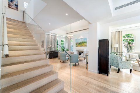 Villa in Discovery Gardens, Dubai, UAE 4 bedrooms, 362 sq.m. № 758437 - photo 12