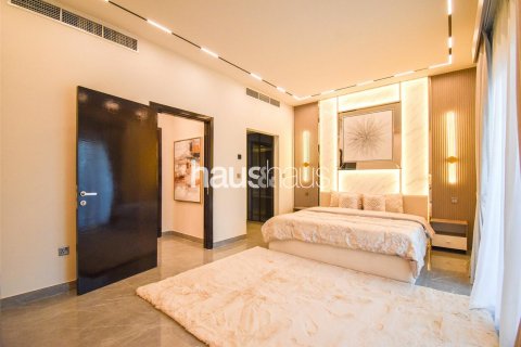 Townhouse in Jumeirah Village Triangle, Dubai, UAE 2 bedrooms, 152 sq.m. № 625779 - photo 5