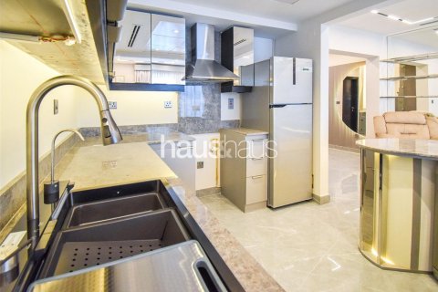 Townhouse in Jumeirah Village Triangle, Dubai, UAE 2 bedrooms, 152 sq.m. № 625779 - photo 14