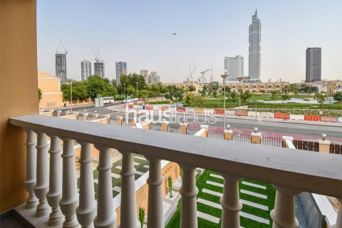 Townhouse in Jumeirah Village Triangle, Dubai, UAE 2 bedrooms, 152 sq.m. № 625779 - photo 6