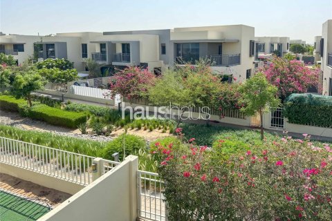 Dubai Hills Estate, Dubai, संयुक्त अरब अमीरात में विला, 4 बेडरूम, 279 वर्ग मीटर, संख्या 626904 - फ़ोटो 2