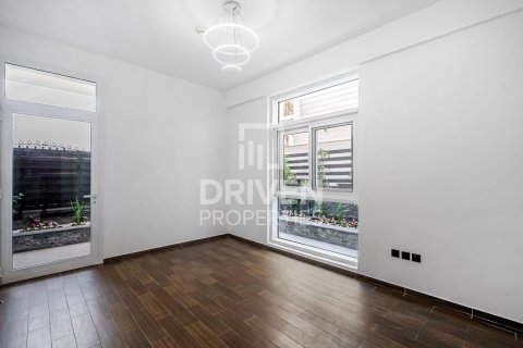 Al Furjan, Dubai, संयुक्त अरब अमीरात में अपार्टमेंट, 2 बेडरूम, 196 वर्ग मीटर, संख्या 653048 - फ़ोटो 7