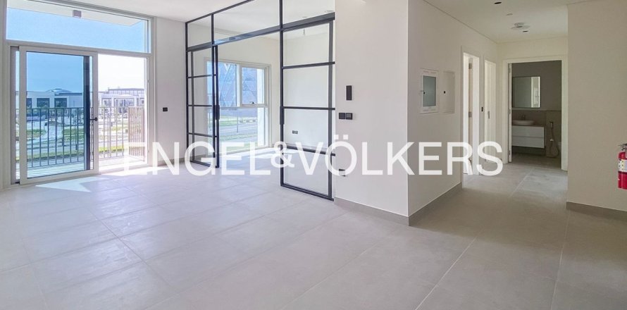 Wohnung in Dubai, VAE: 2 Schlafzimmer, 68 m2 Nr. 696329