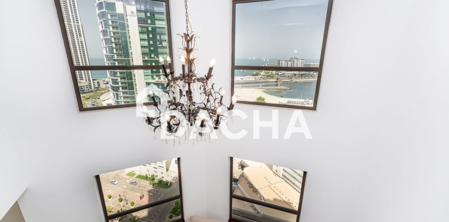 Apartamento en Jumeirah Beach Residence, Dubai, EAU 4 dormitorios, 317 m² № 720482