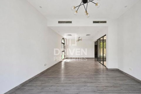 Vila di Mudon, Dubai, UAE 4 bilik tidur, 371.15 meter persegi № 745092 - foto 5
