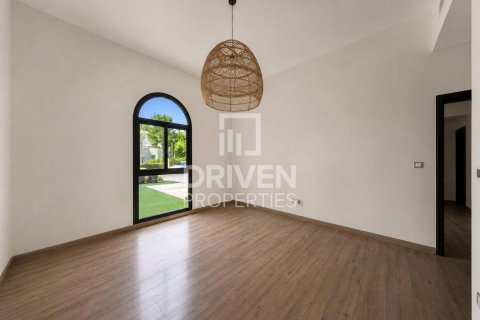 Vila di Mudon, Dubai, UAE 4 bilik tidur, 371.15 meter persegi № 745092 - foto 7