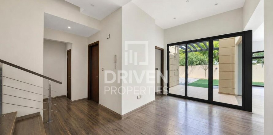 Vila di Mudon, Dubai, UAE 4 bilik tidur, 371.15 meter persegi № 745092