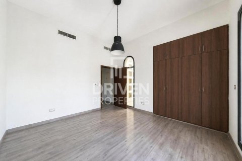 Vila di Mudon, Dubai, UAE 4 bilik tidur, 371.15 meter persegi № 745092 - foto 14