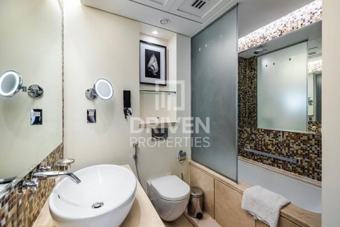 Huoneisto Downtown Dubai (Downtown Burj Dubai), Arabiemiraatit 1 makuuhuone, 81.75 m2 № 745095 - kuva 9