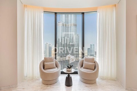 Penthouse u gradu Downtown Dubai (Downtown Burj Dubai), Dubai, UAE 4 spavaće sobe, 492.39 m2 Br. 745097 - Slika 7