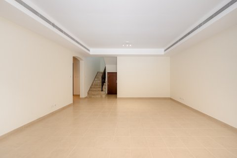 ویلا برای اجاره در Dubai، امارات متحده عربی 3 خوابه ، 272.02 متر مربع ، شماره 764417 - تصویر 4
