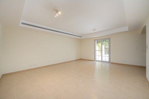 ویلا برای اجاره در Dubai، امارات متحده عربی 3 خوابه ، 272.02 متر مربع ، شماره 764417 - تصویر 3