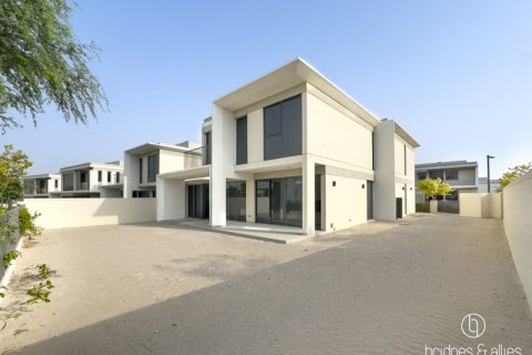 Villa in Tilal Al Ghaf, Dubai, VAE 5 slaapkamers, 513 vr.m. nr 701075
