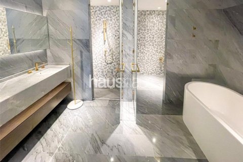 Apartment in Palm Jumeirah, Dubai, UAE 3 bedrooms, 216 sq.m. № 625757 - photo 8