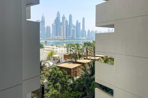 Apartment in Palm Jumeirah, Dubai, UAE 3 bedrooms, 216 sq.m. № 625757 - photo 2