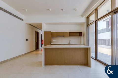 Huvila Al Furjan, Dubai, Arabiemiraatit 4 makuuhuonetta, 429 m2 № 668216 - kuva 3