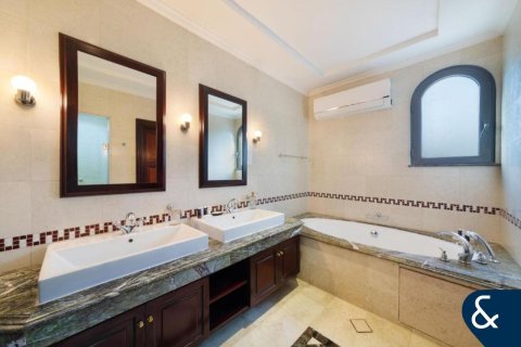 Villa Palm Jumeirah, Dubaijā, AAE 7 istabas, 650 m2 Nr. 668218 - attēls 5