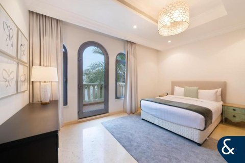 Villa Palm Jumeirah, Dubaijā, AAE 7 istabas, 650 m2 Nr. 668218 - attēls 7