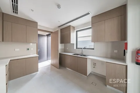 Villa sa Al Furjan, Dubai, UAE 5 silid-tulugan, 455 sq.m. № 649548 - larawan 6