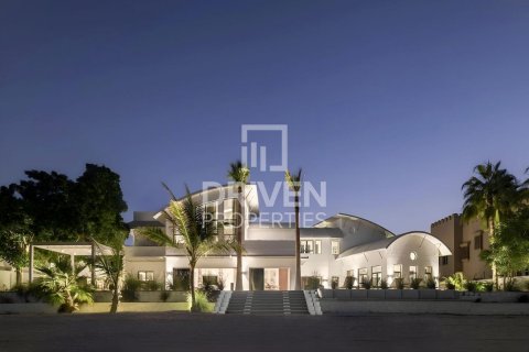 Villa para arrendamento em Palm Jumeirah, Dubai, EAU 6 quartos, 650 m2 № 652973 - foto 17