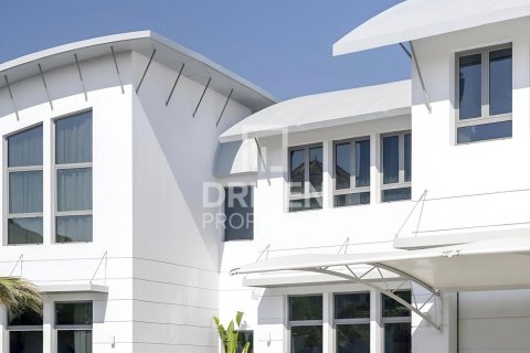 Villa para arrendamento em Palm Jumeirah, Dubai, EAU 6 quartos, 650 m2 № 652973 - foto 12