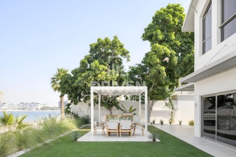 Villa para arrendamento em Palm Jumeirah, Dubai, EAU 6 quartos, 650 m2 № 652973 - foto 14