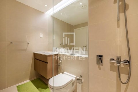 Apartamento para arrendamento em Jumeirah, Dubai, EAU 1 quarto, 69.96 m2 № 745168 - foto 13