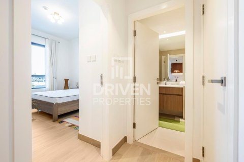 Apartamento para arrendamento em Jumeirah, Dubai, EAU 1 quarto, 69.96 m2 № 745168 - foto 10