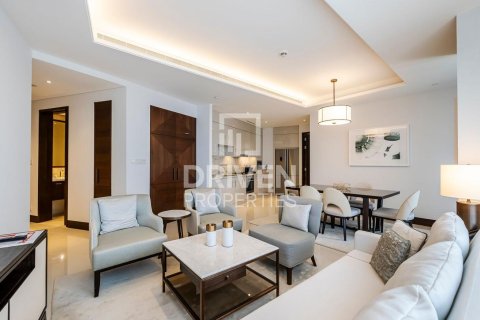 Apartman u gradu Downtown Dubai (Downtown Burj Dubai), Dubai, UAE 2 spavaće sobe, 123.47 m2 Br. 745170