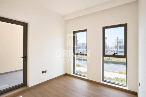 Řadový dům v Damac Lagoons, Dubai, SAE 4 ložnice, 144 m² Č.: 745173 - fotografie 9