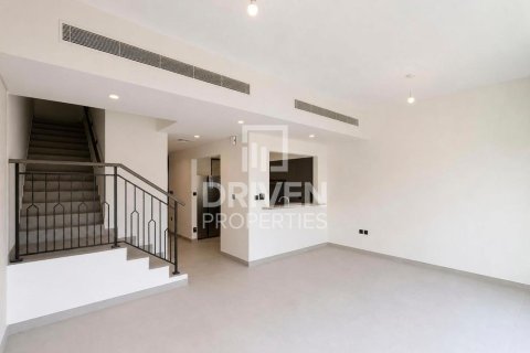 Řadový dům v Damac Lagoons, Dubai, SAE 4 ložnice, 144 m² Č.: 745173 - fotografie 4