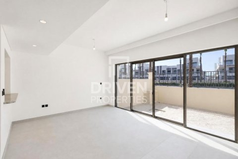 Řadový dům v Damac Lagoons, Dubai, SAE 4 ložnice, 144 m² Č.: 745173 - fotografie 2