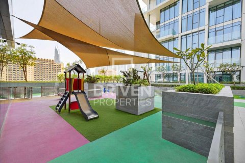 Lägenhet uthyres i Al Satwa, Dubai, UAE 2 sovrum, 179.95 kvm Nr. 745167 - fotografi 24