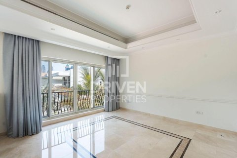 Villa til leie i Mohammed Bin Rashid City, Dubai, Emiratene 4 soverom, 694.73 kvm Nr. 745169 - Foto 8