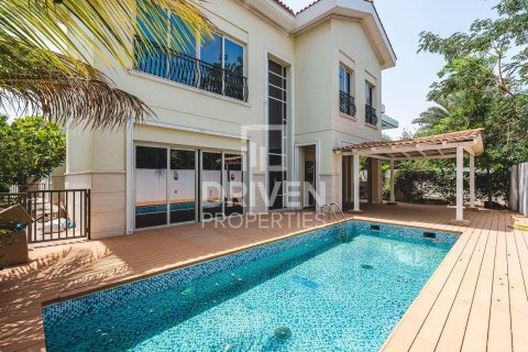 Villa til leie i Mohammed Bin Rashid City, Dubai, Emiratene 4 soverom, 694.73 kvm Nr. 745169 - Foto 14