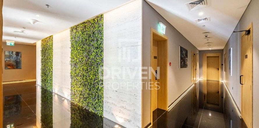 Apartment in Business Bay, Dubai, UAE 3 bedrooms, 145 sq.m. № 603619