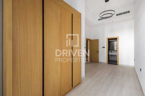 Apartment in Business Bay, Dubai, UAE 3 bedrooms, 145 sq.m. № 603619 - photo 22