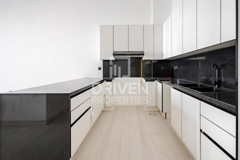 Apartment in Business Bay, Dubai, UAE 3 bedrooms, 145 sq.m. № 603619 - photo 24