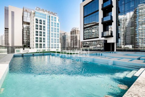 Apartment in Business Bay, Dubai, UAE 3 bedrooms, 145 sq.m. № 603619 - photo 12