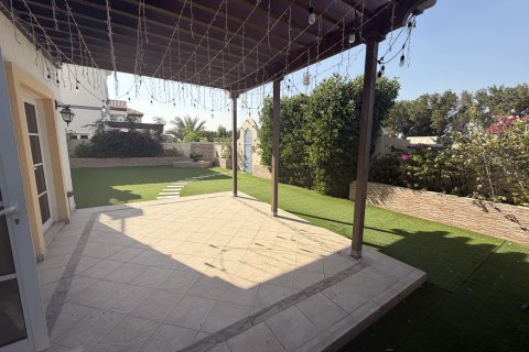 Villa zur Miete in The Villa, Dubai, VAE 4 Schlafzimmer, 384.1 m2 Nr. 750828 - Foto 2