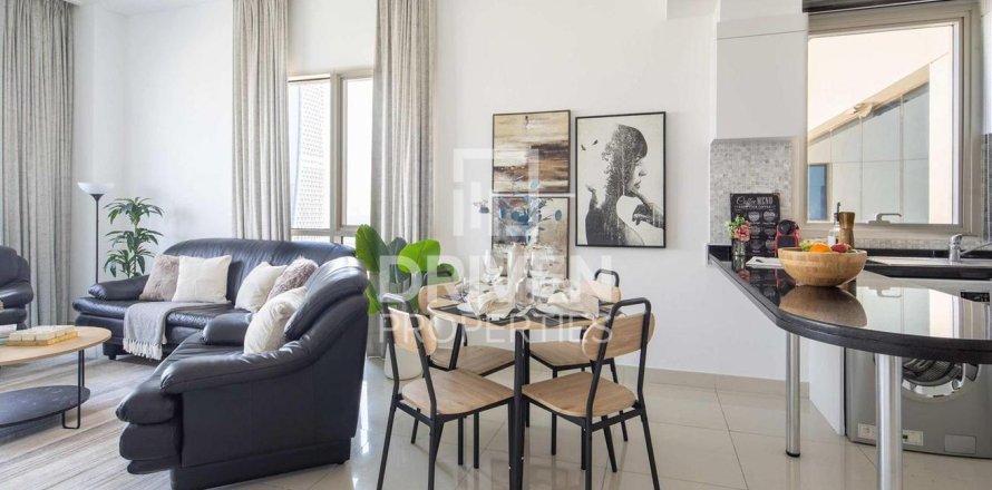 Appartamento a Business Bay, Dubai, EAU 1 camera da letto, 86 mq. № 654058