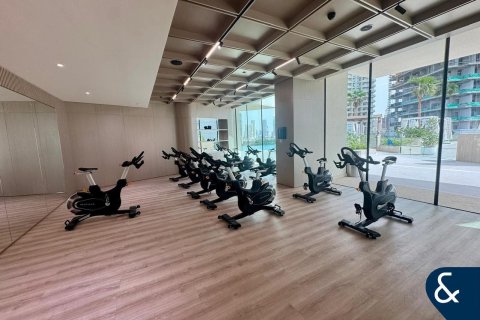 Jumeirah Village Circle, Dubai, संयुक्त अरब अमीरात में अपार्टमेंट, 1 बेडरूम, 75 वर्ग मीटर, संख्या 688818 - फ़ोटो 18