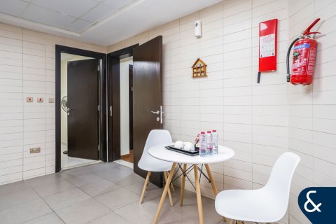 Dzīvoklis Jumeirah Lake Towers, Dubaijā, AAE 3 istabas, 182 m2 Nr. 688865 - attēls 7