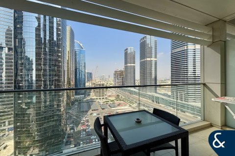 Appartement te huur in Jumeirah Lake Towers, Dubai, VAE 2 slaapkamers, 91 vr.m., nr 688864 - foto 1